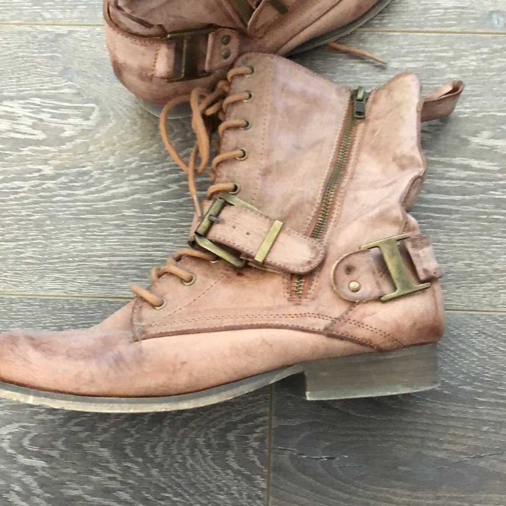 Forever 21 boots, size 7